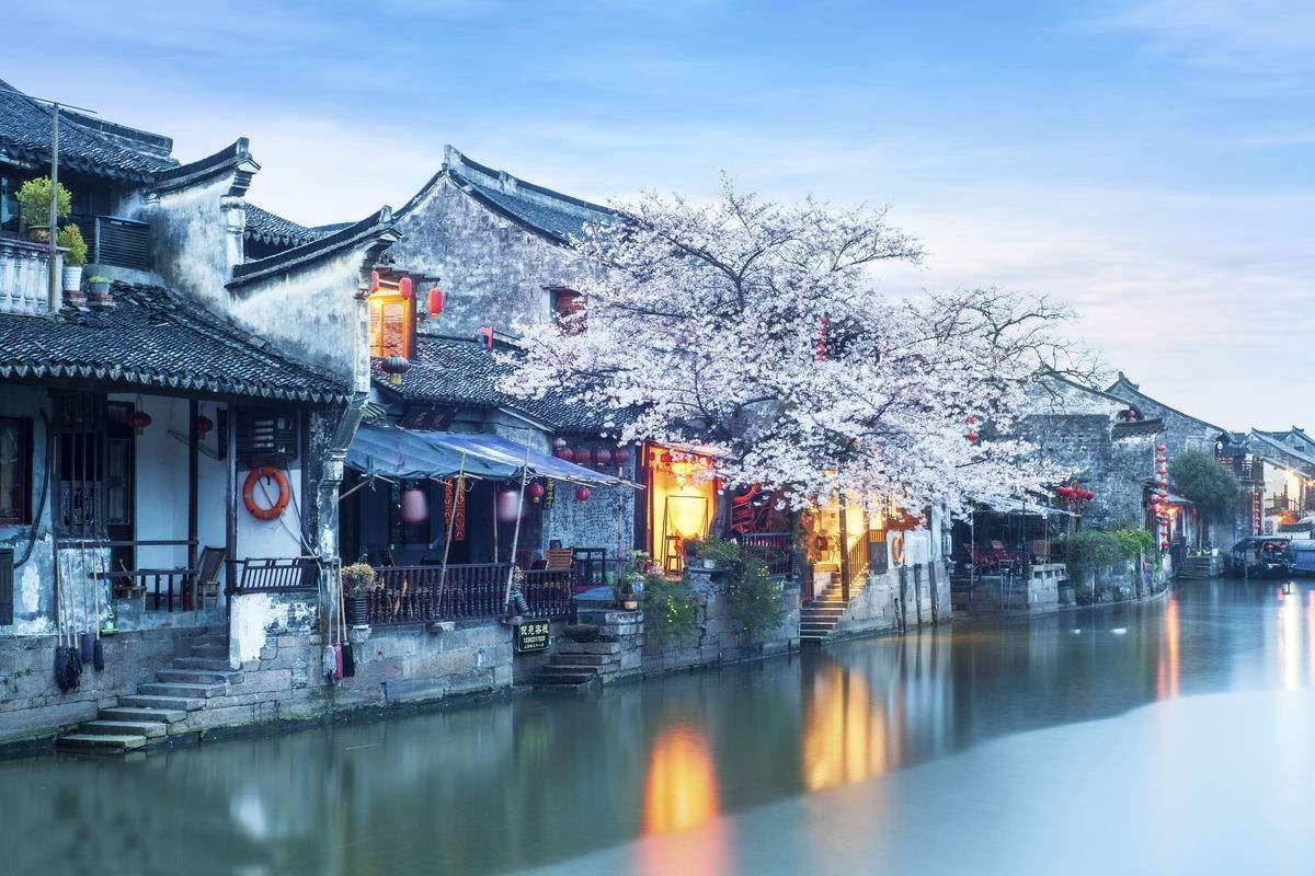 悬崖跳水运动